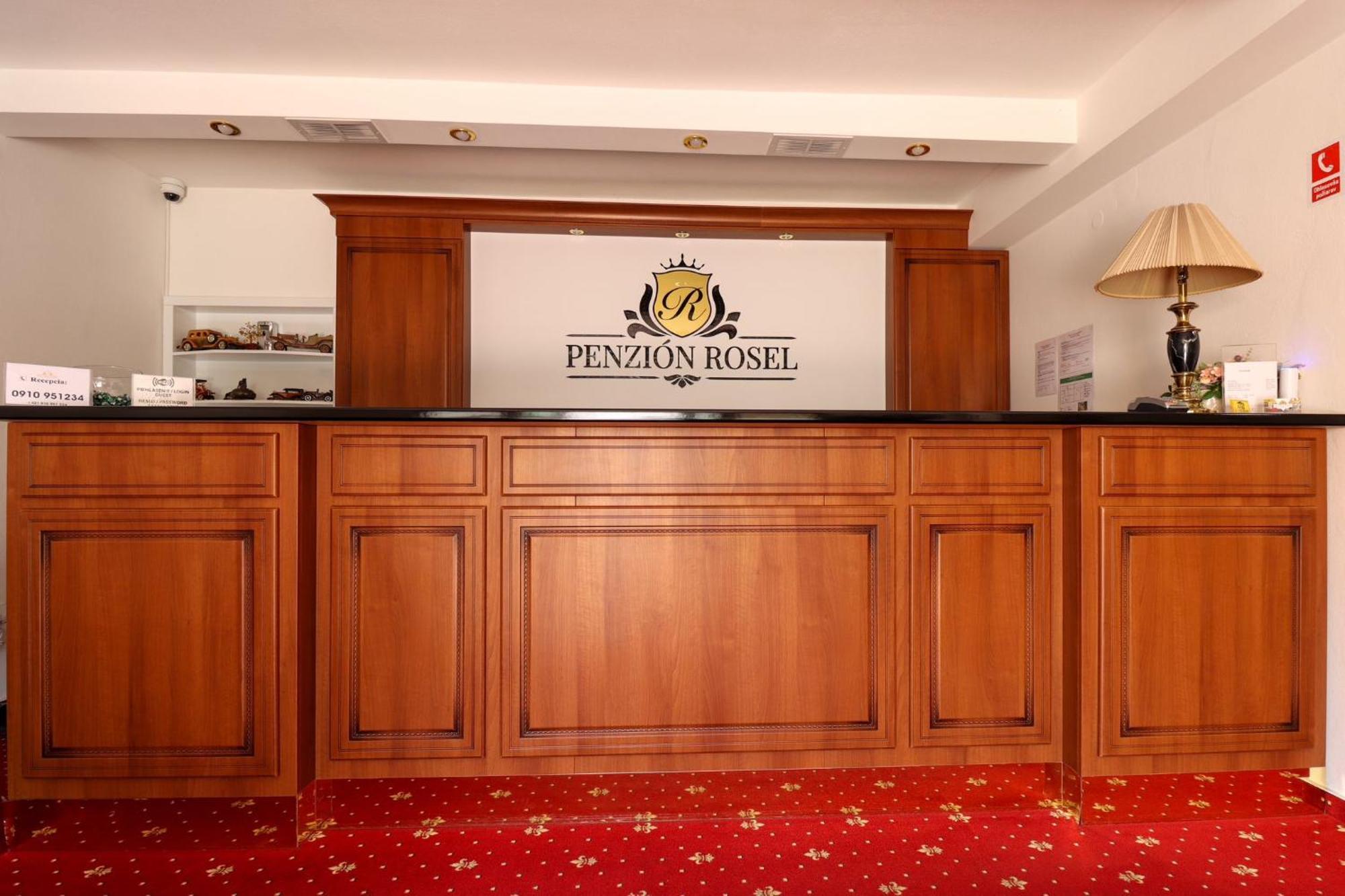 Penzion Rosel Nove Zamky Exterior photo